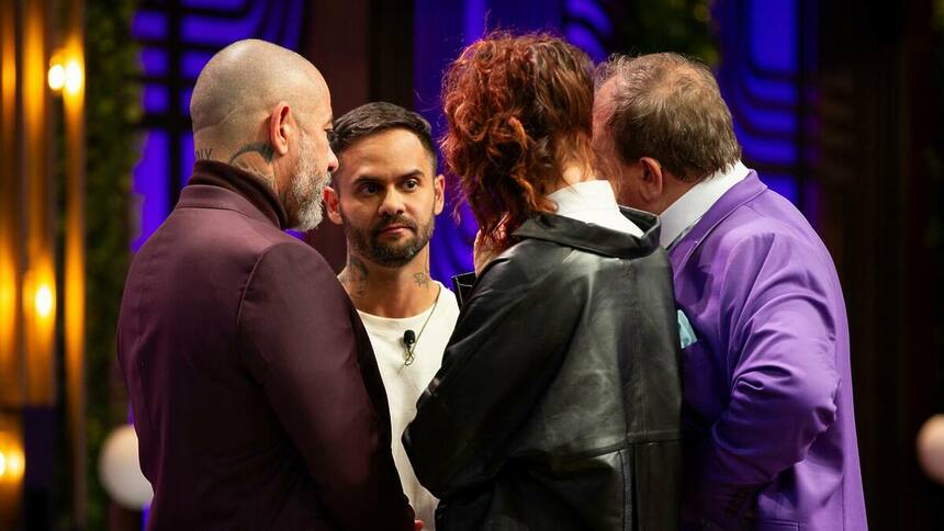 Diego Lozano, Erick Jacquin, Helena Rizzo e Henrique Fogaça reunidos no MasterChef Confeitaria