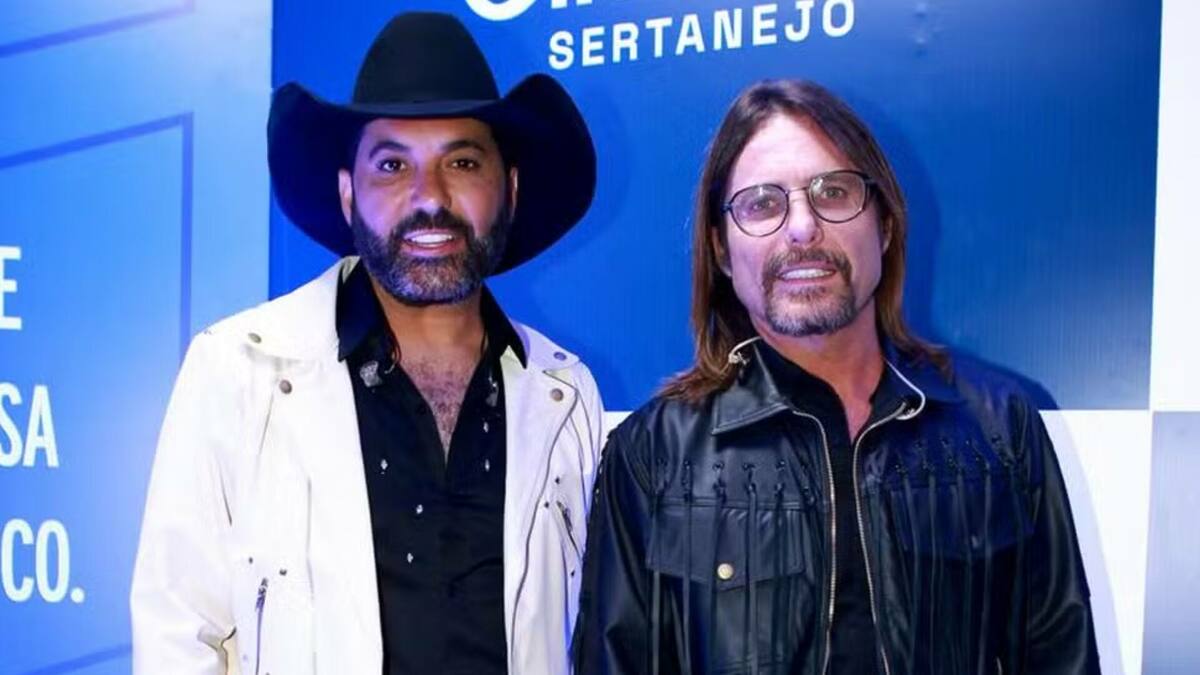 Edson e Hudson em foto posada no Circuito Sertanejo