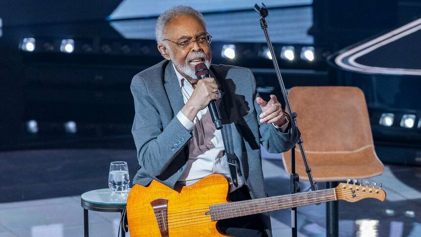 Gilberto Gil no estúdio do Caldeirão