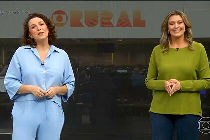 Hellen Santos e Cristina Vieira apresentando os destaques do Globo Rural na redação da emissora em São Paulo