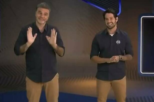 Mauro Beting e Alexandre Pato na transmissão da final da SulAmericana no SBT