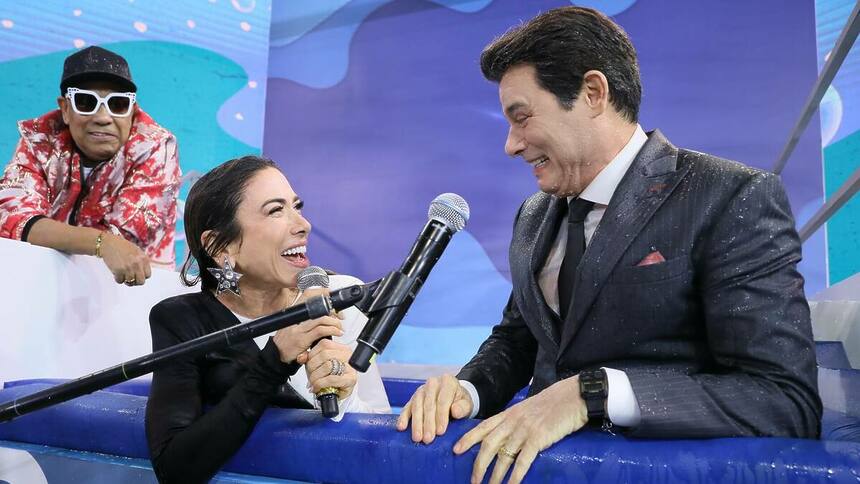 Patricia Abravanel e Celso Portiolli após caírem no 'Tanque de Água' no encerramento do Teleton 2024