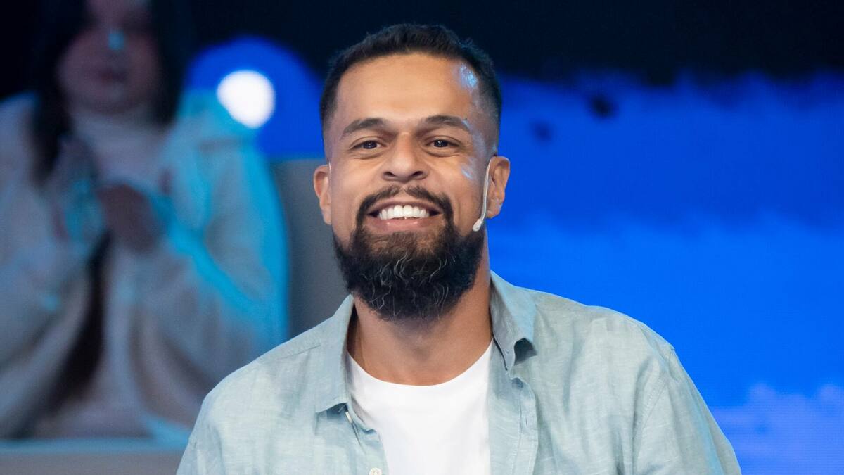 Pierre Bittencourt no cenário do Acerte ou Caia