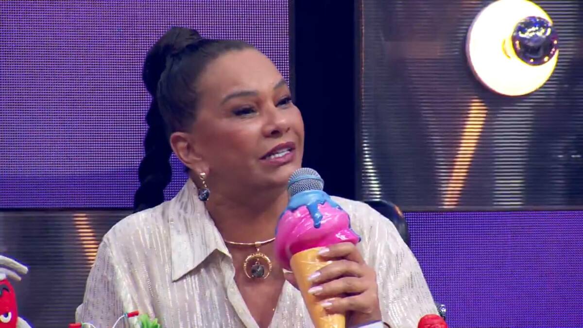 Solange Couto participando do Caldeirão
