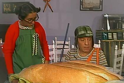 Chaves e Chiquinha em trecho de episódio