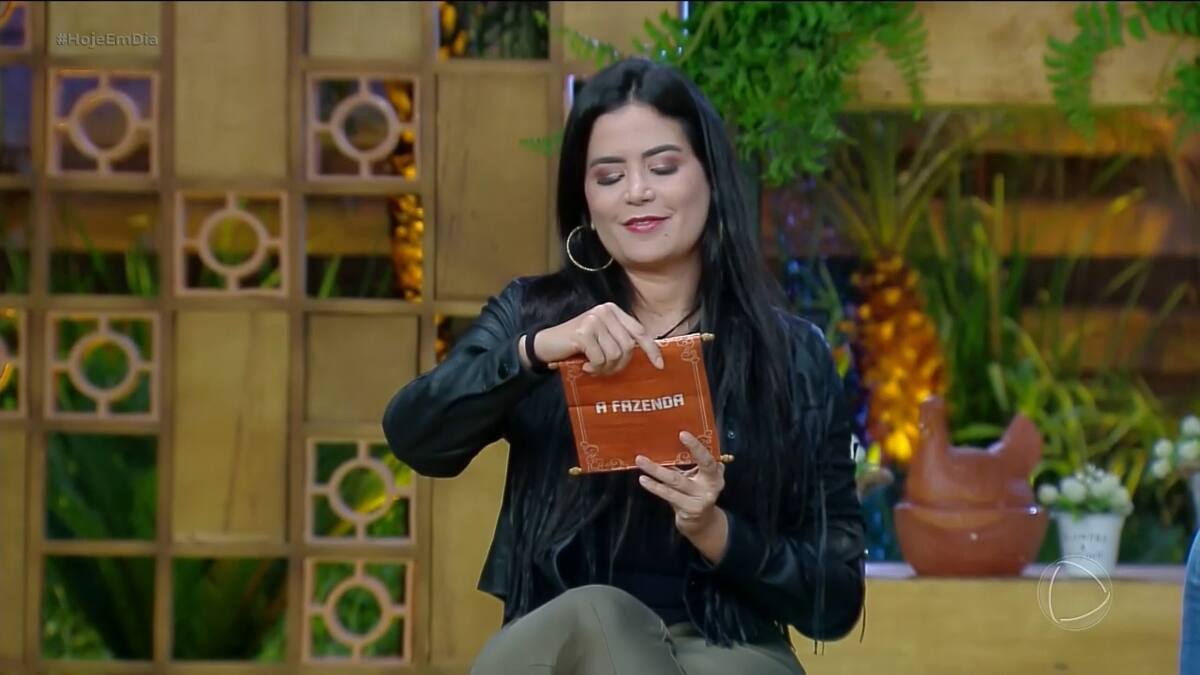 Vanessa abre poder vermelho na formação da 12ª Roça de A Fazenda 16