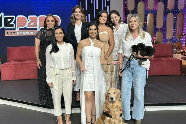 2 Amanda Convidadas 1