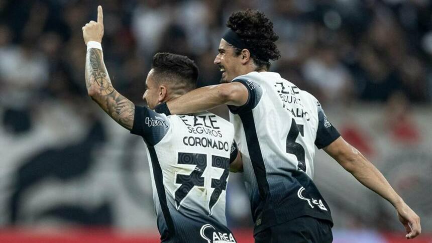 Igor Coronado comemorando gol no Jogo do Corinthians contra o Velo Clube