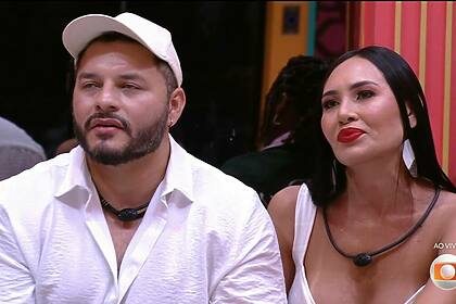 Marcelo e Arleane na eliminação do BBB 25