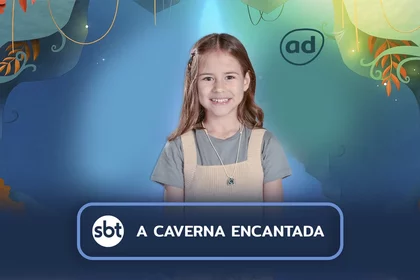 Anna sorrindo em arte do resumo de A Caverna Encantada