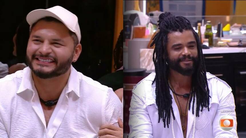 Marcelo e Diogo vestem branco na sala do BBB 25