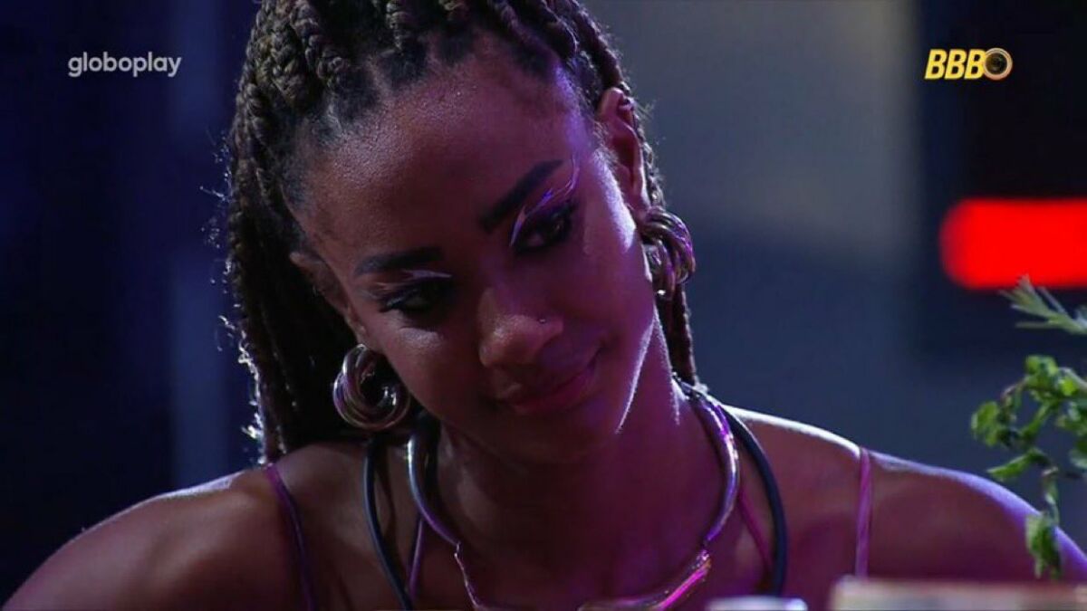 Aline em trecho da festa do líder no BBB 25