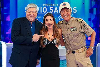 Datena e Comandante Hamilton, ao lado de Patricia Abravanel, no Programa Silvio Santos