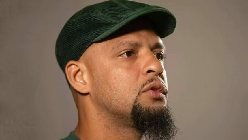 Felipe Melo de boina verde