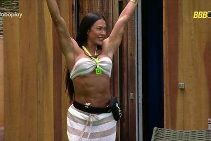 Gracyanne Barbosa voltando a casa do BBB 25