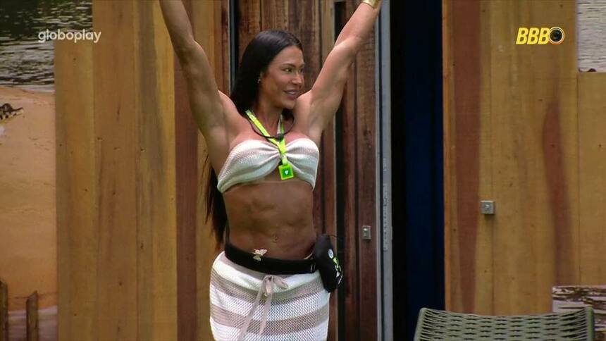 Gracyanne Barbosa voltando a casa do BBB 25