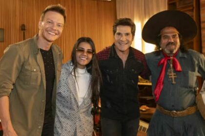 Michel Teló, Yasmin Santos, Daniel e Baitaca em foto posada no Viver Sertanejo