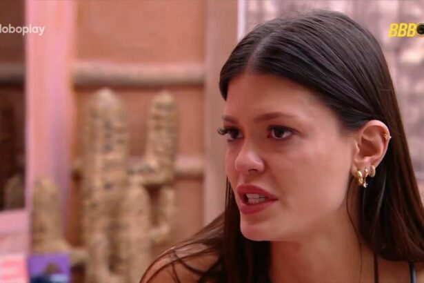 Vitória Strada no Quarto Nordeste do BBB 25