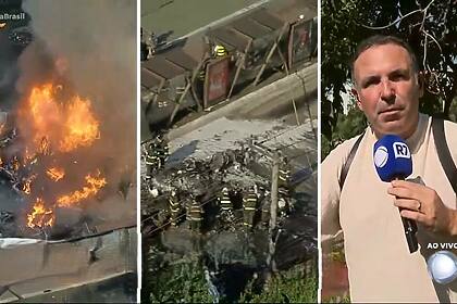 Avião pegando fogo dividindo tela com o apresentador Reinaldo Gottino que está com roupa básica e mochila nas cotas e segurando o microfone da RECORD no local do acidente