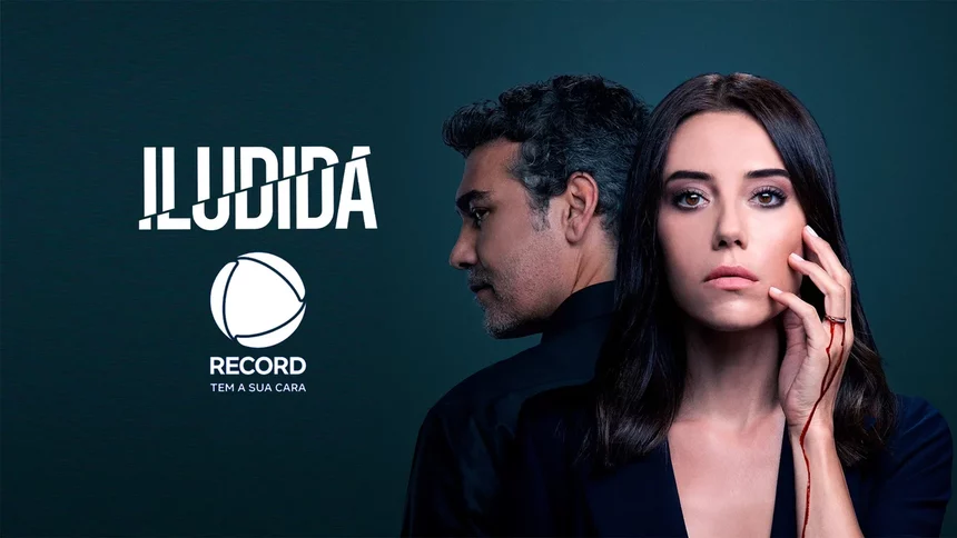 Caner Cindoruk e Cansu Dere na arte de divulgação da novela turca Iludida na RECORD