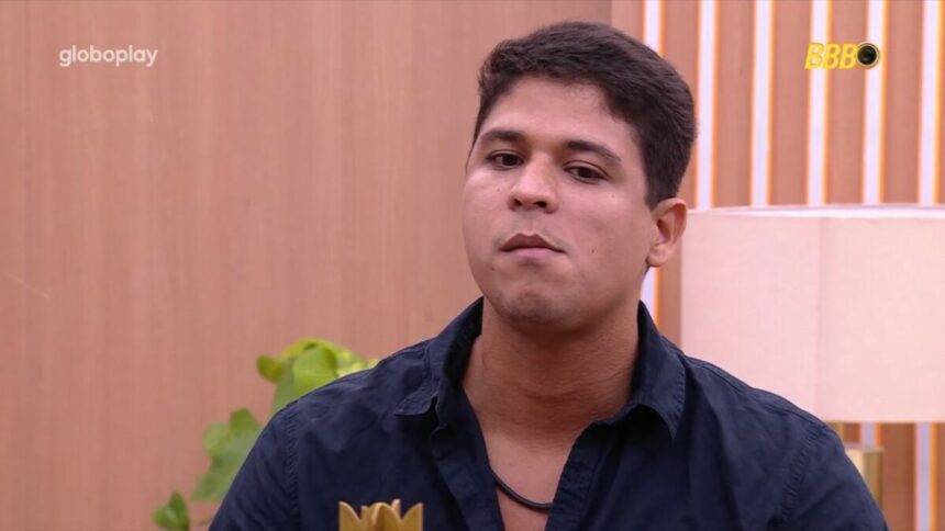 Guilherme morde o queixo no quarto do líder do BBB 25