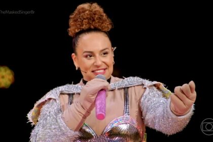 Karine Alves após ser desmarcada como Penha no The Masked Singer