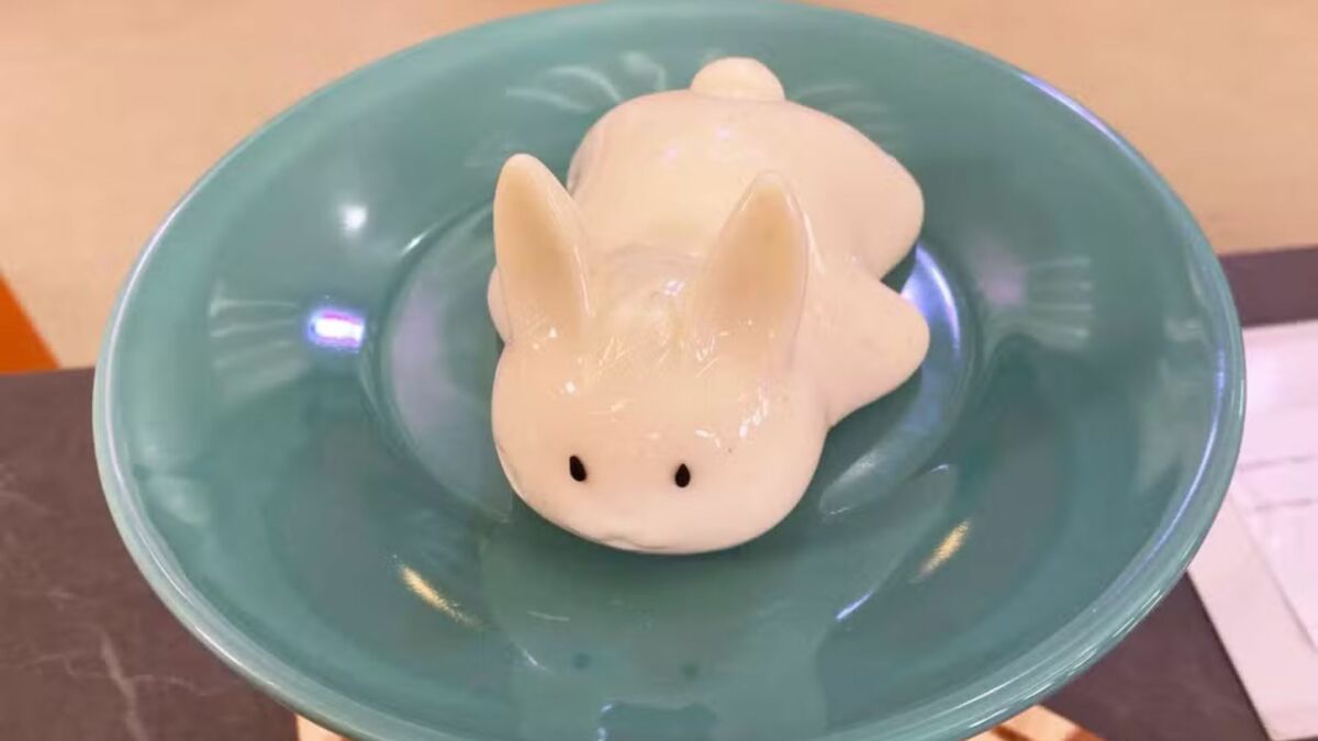 Panacota de bichinho, em trecho de receita no Mais Você