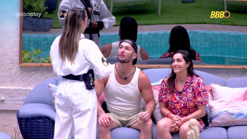 Renata, Diego e Daniele Hypolito em conversa na área externa do BBB 25