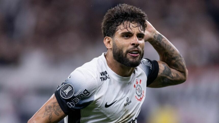 Yuri Alberto comemorando um gol com a camisa do Corinthians