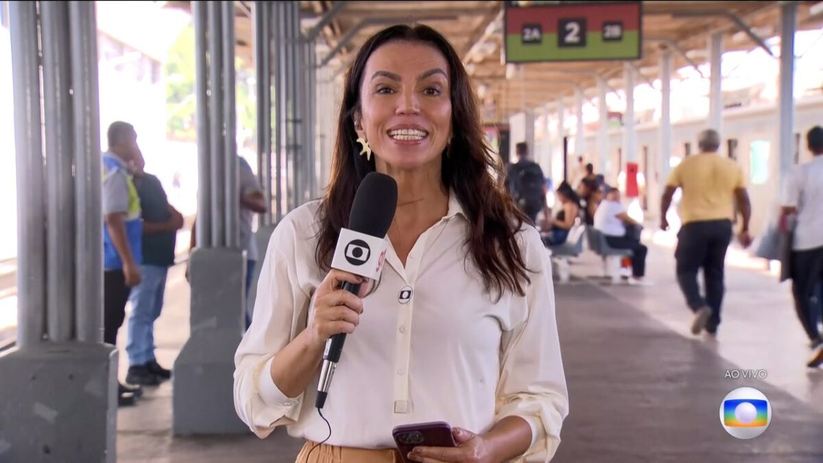 Ana Paula Araújo direto da Central do Brasil em uma edição especial do Bom Dia Brasil