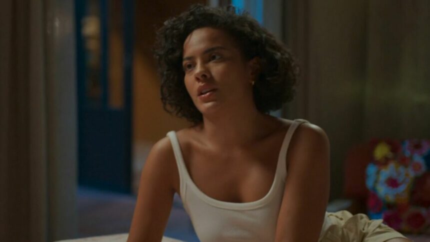 Maria de Fátima (Bella Campos) em trecho de capítulo de Vale Tudo