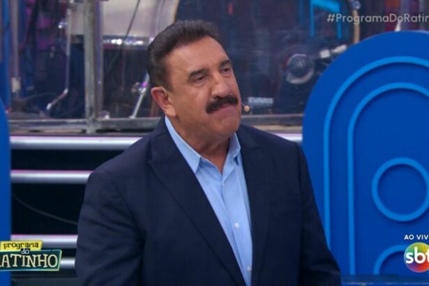 Ratinho em trecho no cenário do Programa do Ratinho