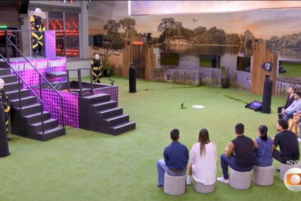 Trecho do Sincerão, com todos no gramado do BBB 25