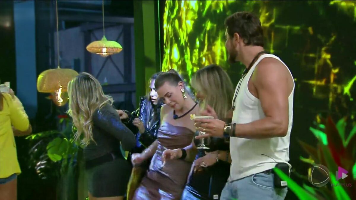 Victor Pecoraro e Rayanne Moraes dançam no Power Couple Brasil 7