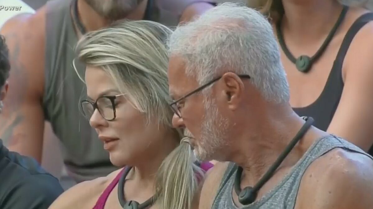 Cris e Kadu em trecho de dinâmica no Power Couple