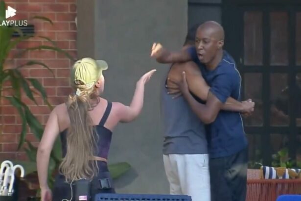 Everton, sendo segurado por Dhomini, e Rayanne em trecho de uma treta no Power Couple