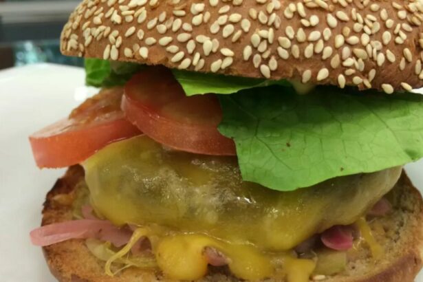Receita do Hambúrguer do chef Thomas Troisgros no Mais Você