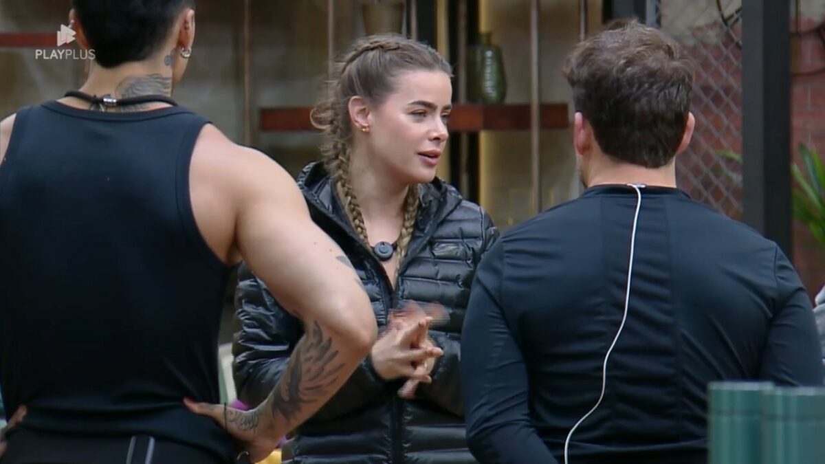 Rayanne conta para os participantes como perdeu Prova das Mulheres do Power Couple