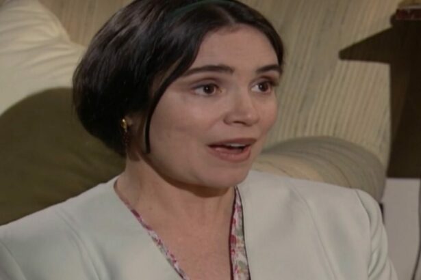 Helena (Regina Duarte) em trecho da novela História de Amor