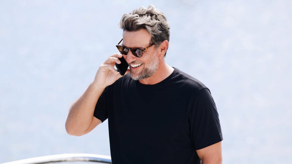 Rodrigo Lombardi, como Molina, em trecho da novela Mania de Você