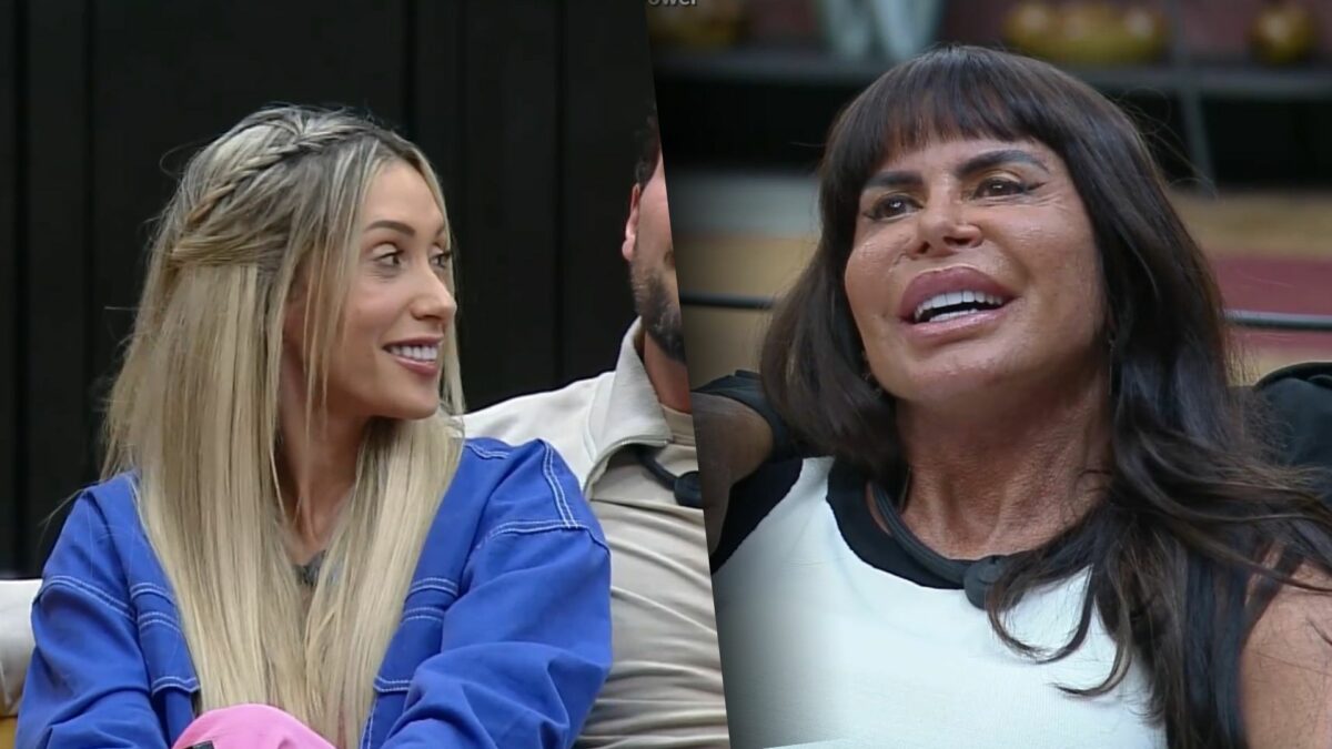 Talira olha para Gretcghen e sorrir. Ela também fica sorrindo na sala do Power Couple Brasil 7