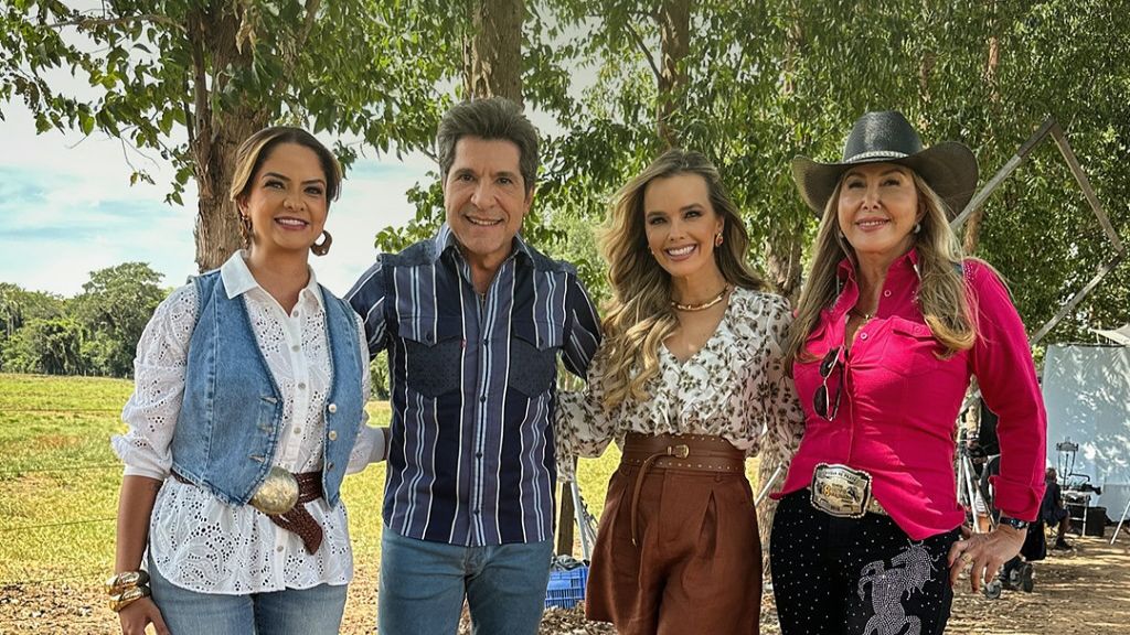 Viver Sertanejo celebra mães da música sertaneja com  Jayne, Thaeme e Maria Cecília