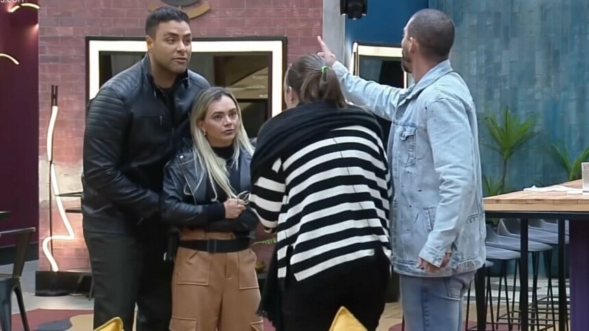 Ana Paula, Antony, Carol e Radamés em trecho de treta no Power Couple
