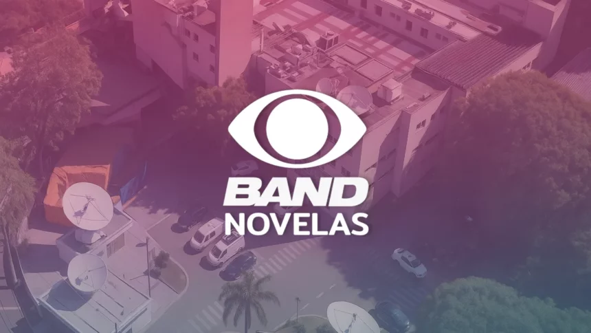 Logo da Band Novelas por cima de ima imagem área da sede da emissora