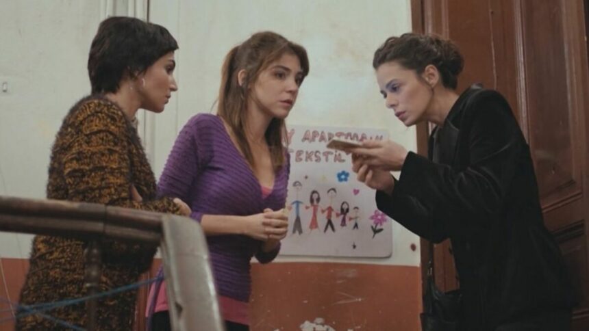 Bersan, Ceyda e Bahar em trecho do capítulo de Força de Mulher