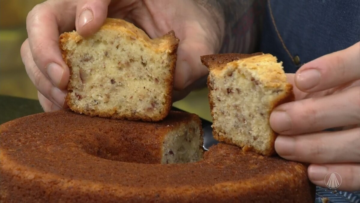Receita do Bolo de Pinhão na TV Aparecida