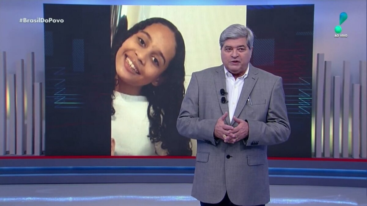Datena no cenário do Brasil do Povo repercutindo o caso Larissa Manoela
