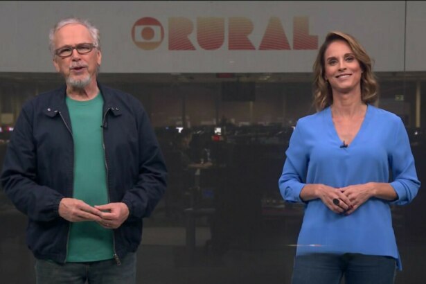 Nélson Araújo e Helen Martins no cenário da Globo SP gravando chamada para o Globo Rural