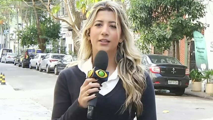 Clara Nery durante entrava ao vivo no Bora Brasil após tentativa de assalto