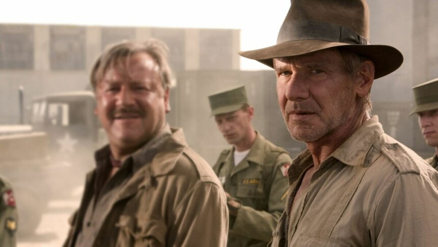 Harrison Ford em trecho do filme Indiana Jones e o Reino da Caveira de Cristal, exibido pela Sessão da Tarde